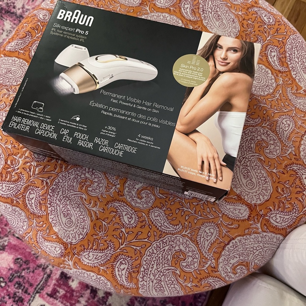 Hair removal device